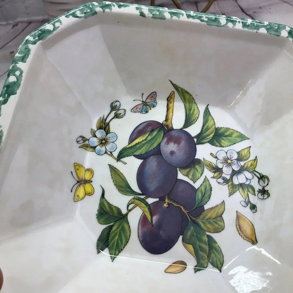 vintage serving pasta bowl fruit (PLUM) butterfly floral - Picture 7 of 7